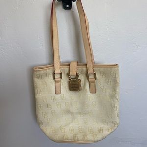 Vintage Dooney and Bourke Purse
